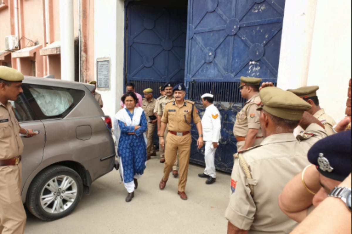 WiFi was running in Baghpat jail from three months and one accused arrested