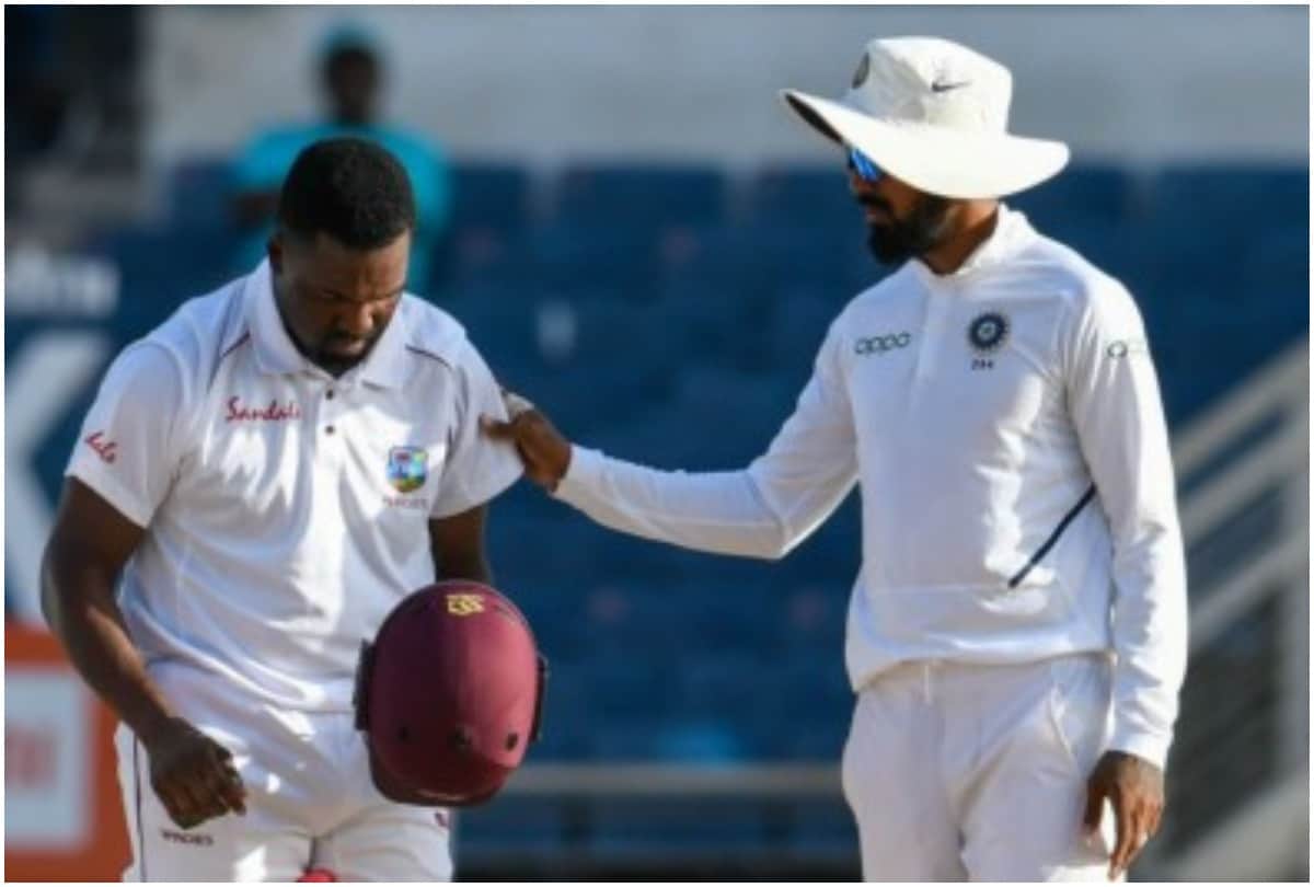Jermaine Blackwood comes in as concussion sub after Darren Bravo retires hurt