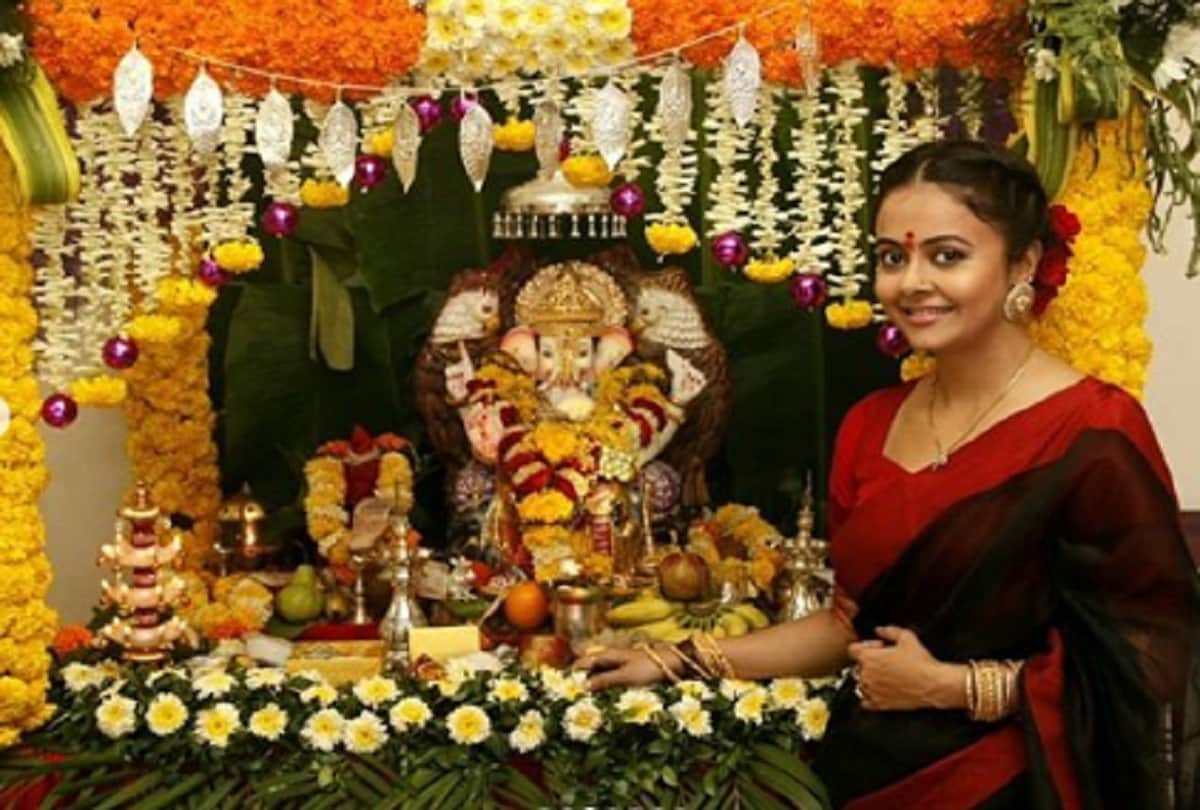 Coronavirus outbreak Devoleena Bhattacharjee Adopting two families   for one month and Donating Money for Thier food & groceries