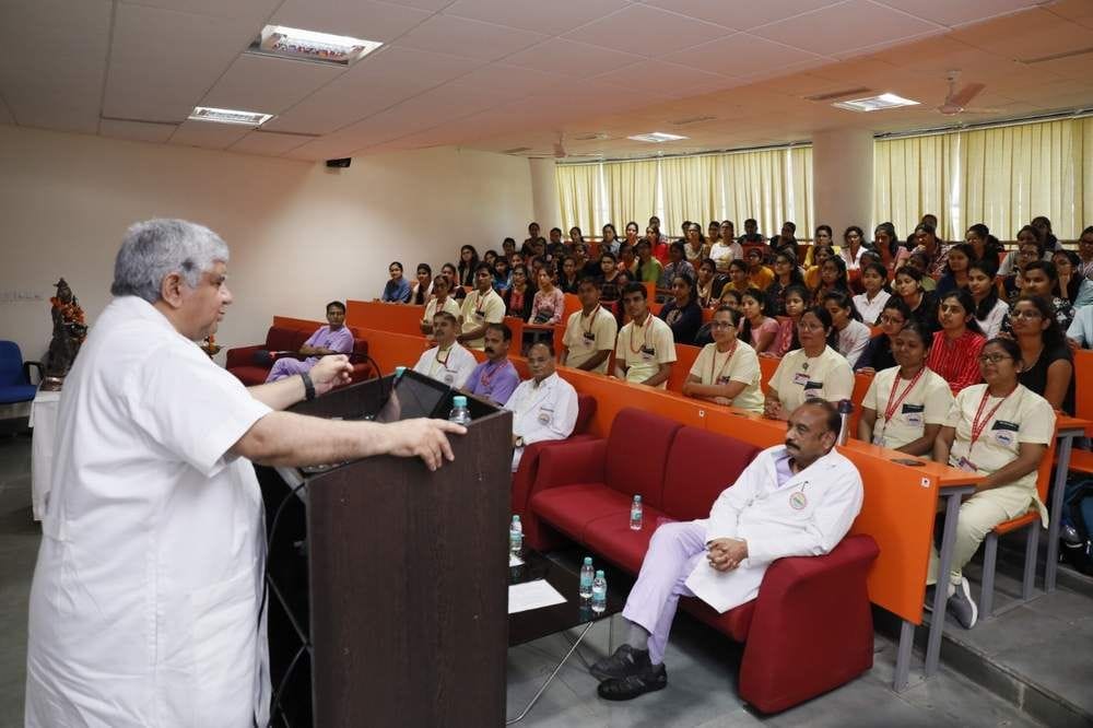 'Humility in nurse's behavior is important'