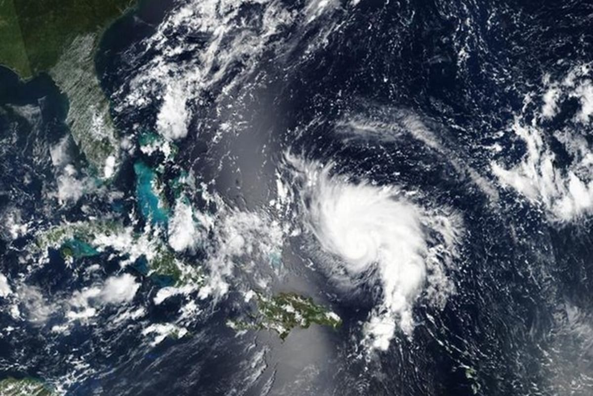 America Hurricane Delta havoc in Louisiana and Florida three people dead