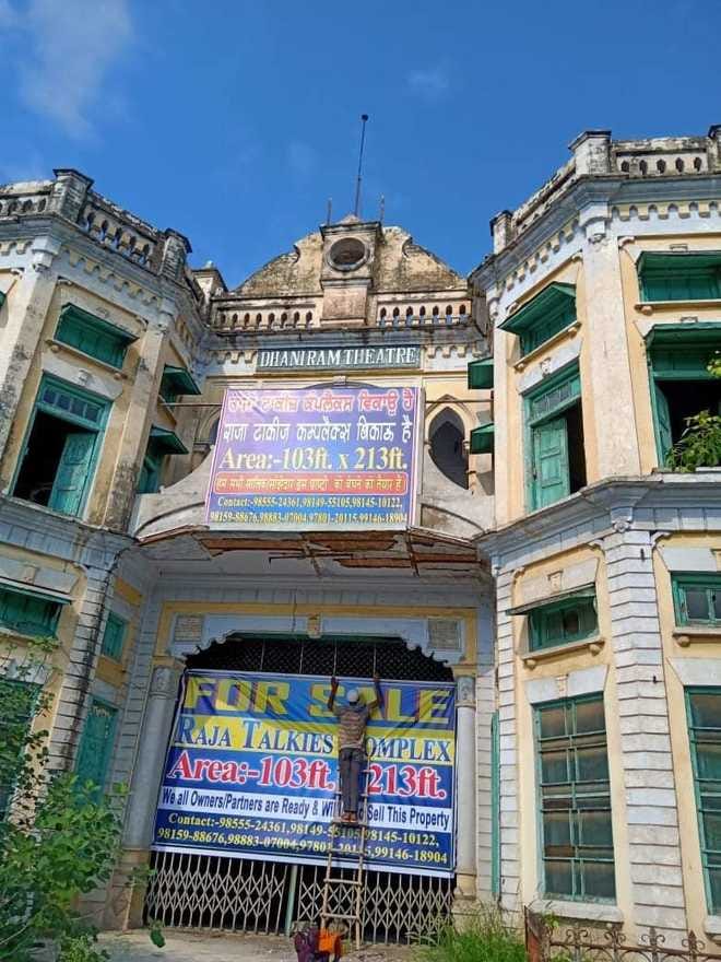 Pakistan audience favorite Theater Raja Talkies aka Dhani Ram Theater has shut down