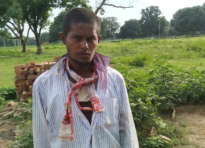 group beat mentally retarded in doubt of Bachcha Chori