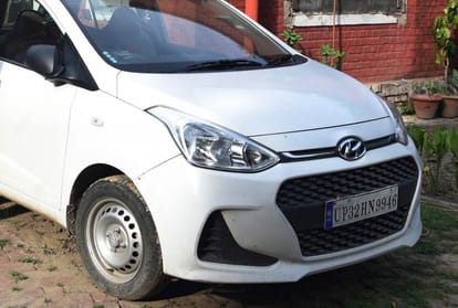 car of sub inspector found in DIG's house in lucknow