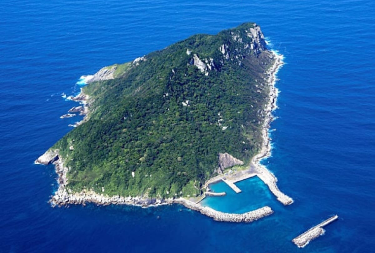 mysterious island of japan where women are strictly not allowed to going