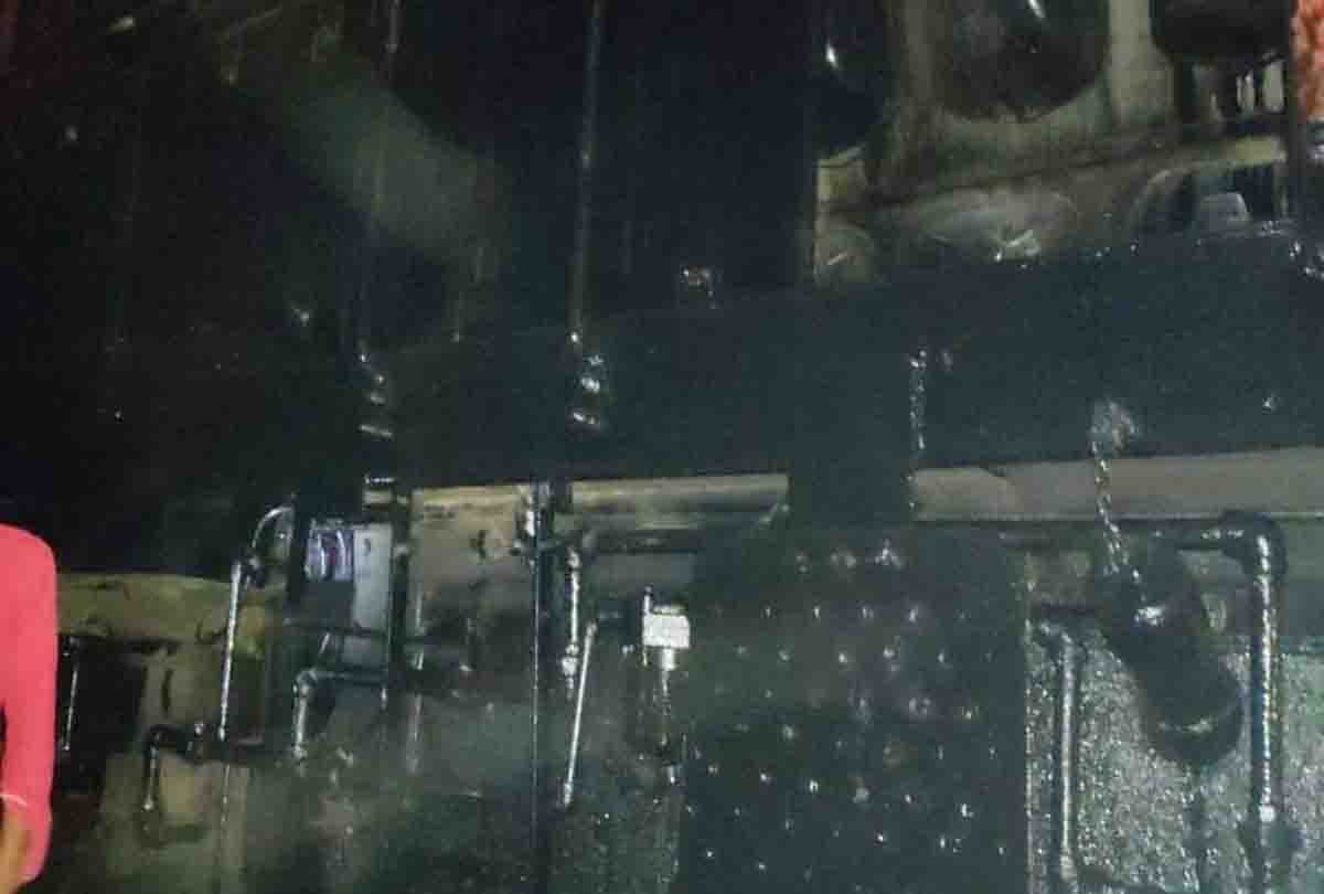Lucknow-Bandra Express saved from becoming a burning train