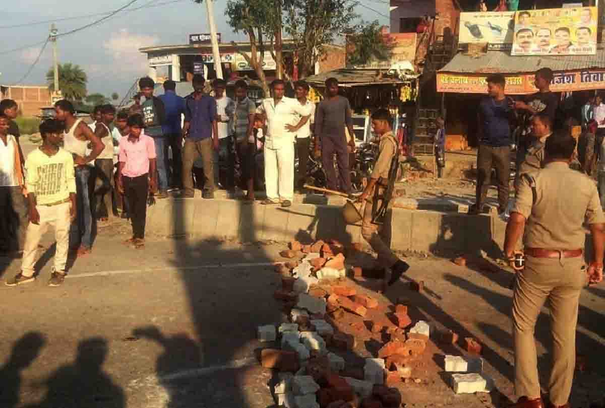 19 year old girl brutally killed and his body found near canal