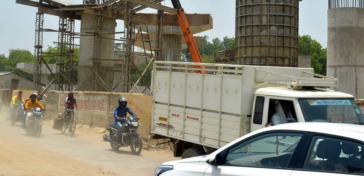 project construction closed after pwd contractor stop working in avdhesh suicide case varanasi