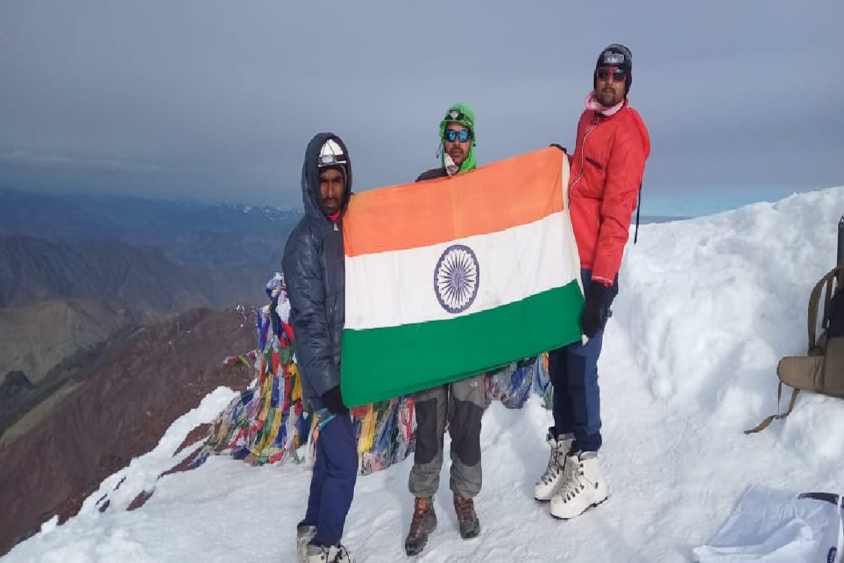 Rihan of Saharanpur has first record of climbed Asia's highest peak