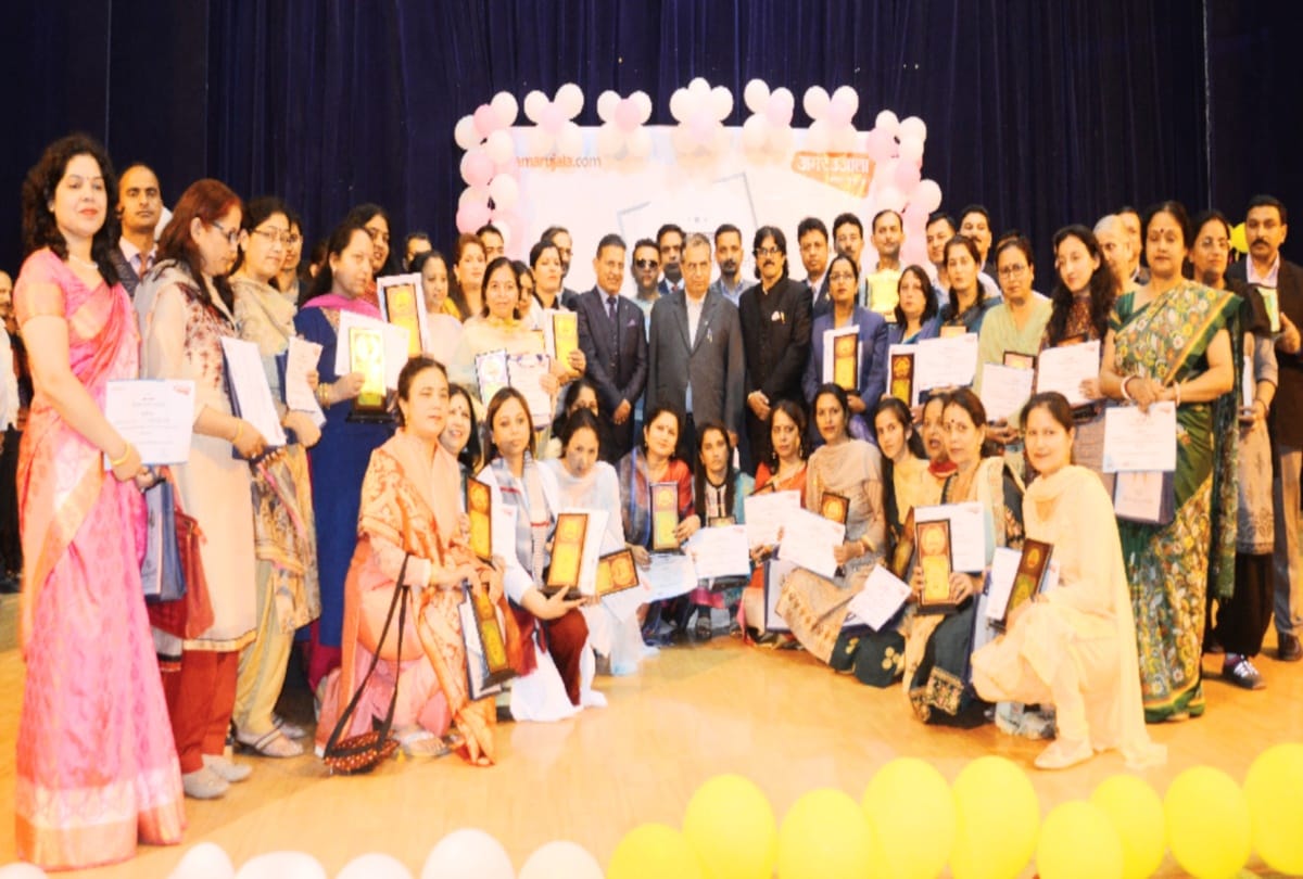 amar ujala teacher award function 2019 held in portmore school shimla