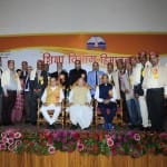 शिक्षक पुरस्कार से सम्मानित अध्यापक