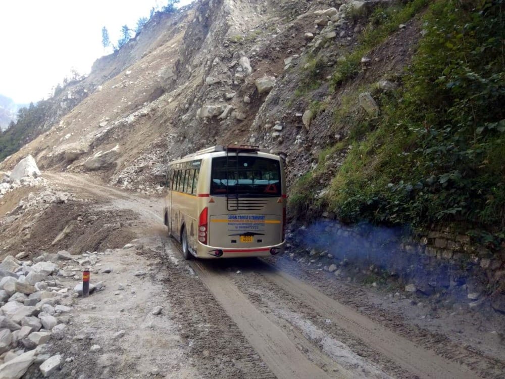 Weather Forecast Today Update in Uttarakhand: badrinath Highway Open after 2 days, Danger on yamunotri Highway