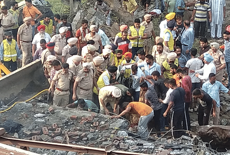 Many Reveals On Blast In Cracker Factory At Batala Of Punjab