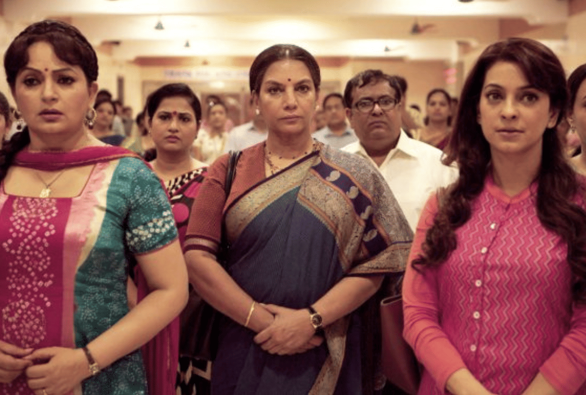 Stars played teacher role in films shah rukh khan aamir khan sushmita sen rithik roshan varun amitabh bachchan