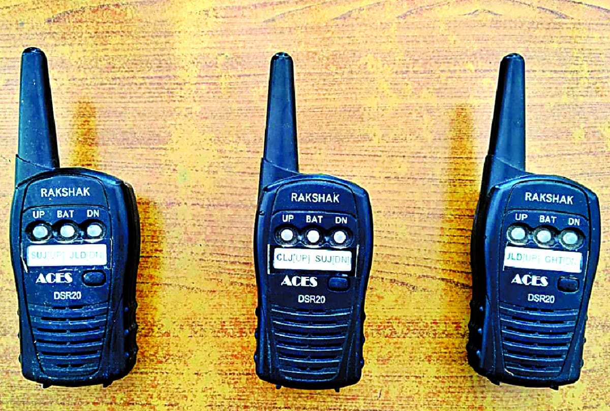 rakshak device will be helpful for railway workers on track
