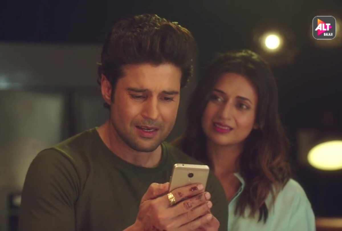 rajeev khandelwal talk about his chemistry with divyanka tripathi in cold lassi aur chicken masala