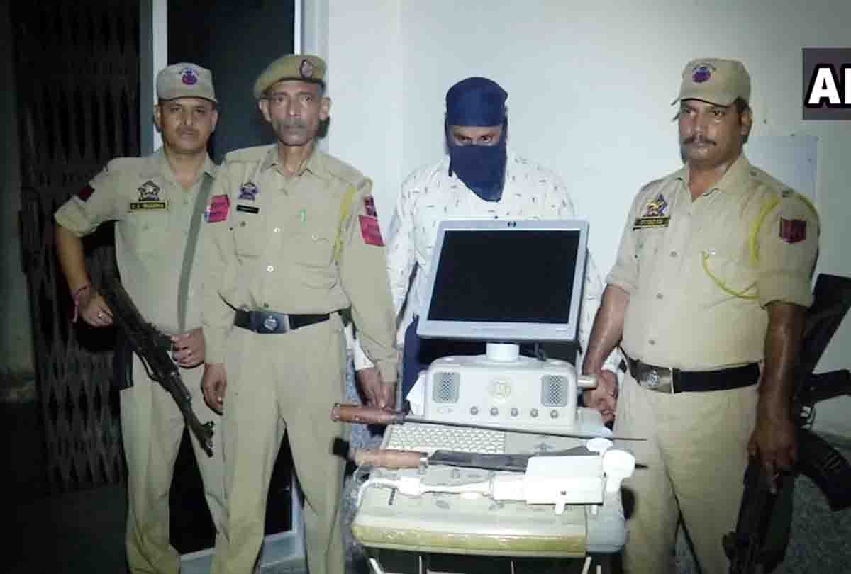 jammu kashmir Police busted illegal gender-determination tests racket in rented house in Ghagal area