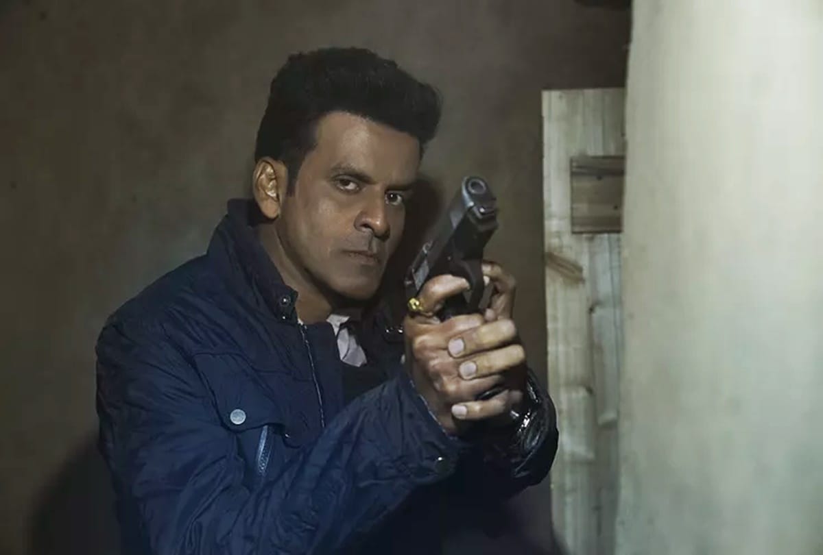 Actor Manoj Bajpayee purchased a new Mercedes Benz car worth rupees 69 lacs