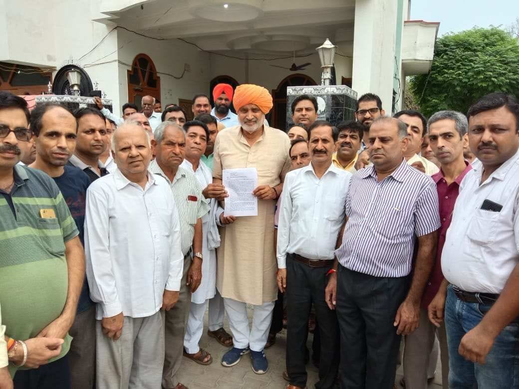 shopkeeper, MLA