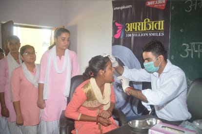 Aparajita 100 million Smiles: The doctor has given tips to students for teeth at Baghpat