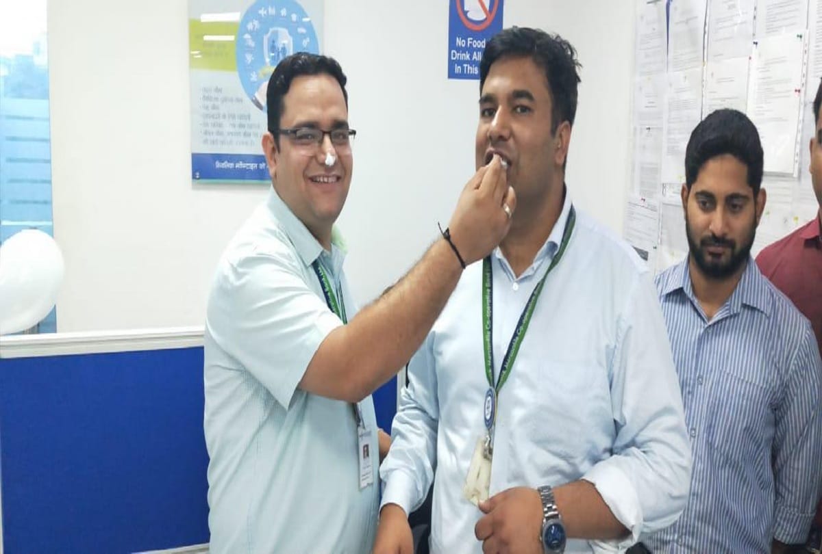 Shivalik Bank noida branch celebrated 21st founders day