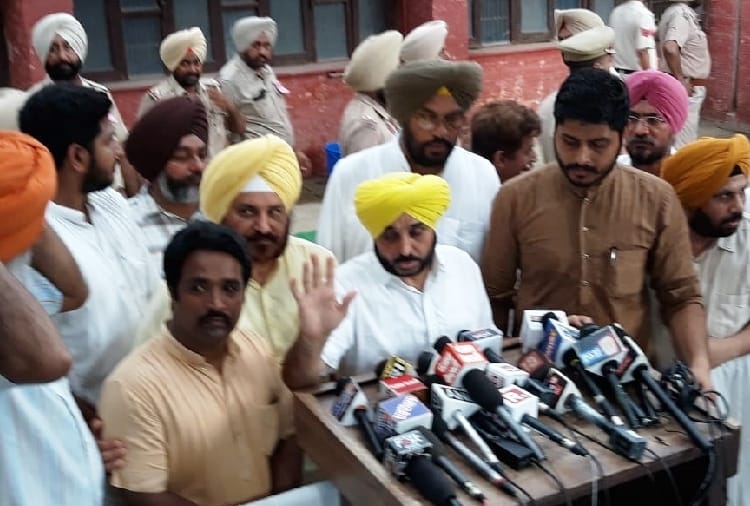 Batala Blast: Bhagwant Mann Visit Batala Blast Site And Meet Victims Families