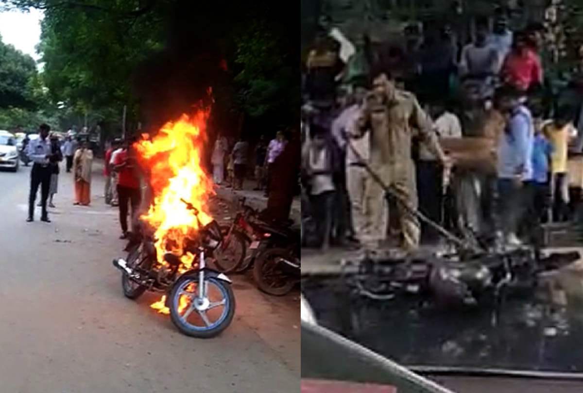 Man allegedly set his bike on fire today after Delhi traffic police issued challan in Delhi