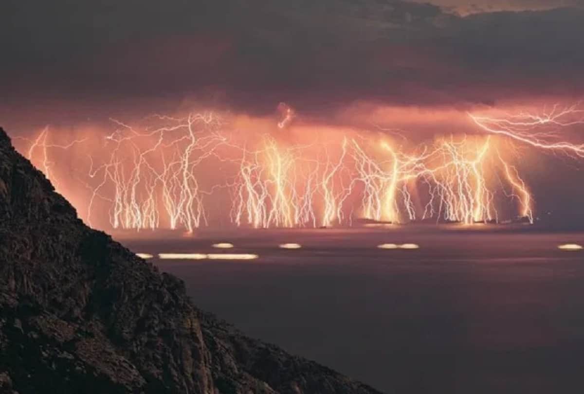 Mysterious place of Venezuela Beacon of Maracaibo the most electric place on earth