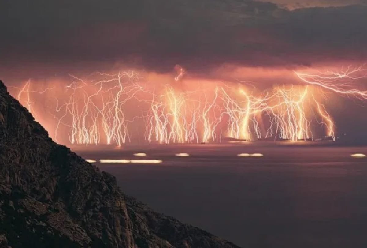 know about beacon of maracaibo mysterious place in venezuela which is the most electric place on the earth