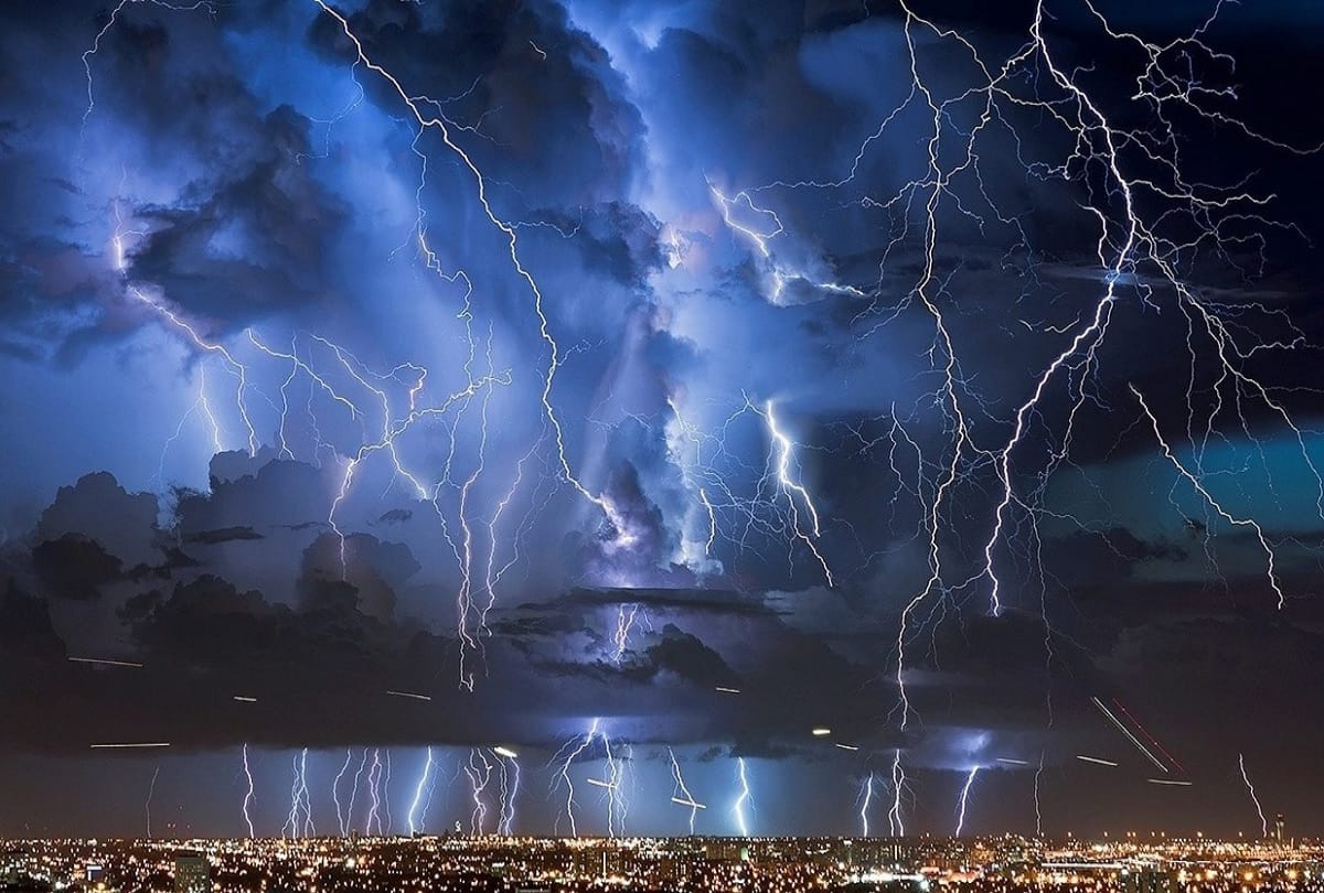 know about beacon of maracaibo mysterious place in venezuela which is the most electric place on the earth