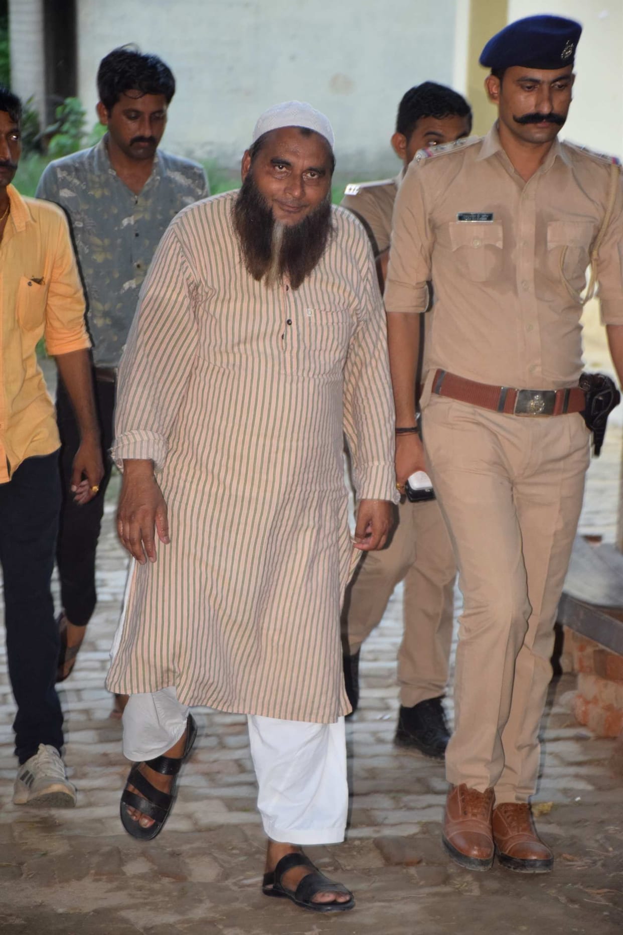 SIMI's ex president Shahid Badr will be under the supervision of Kotwali police