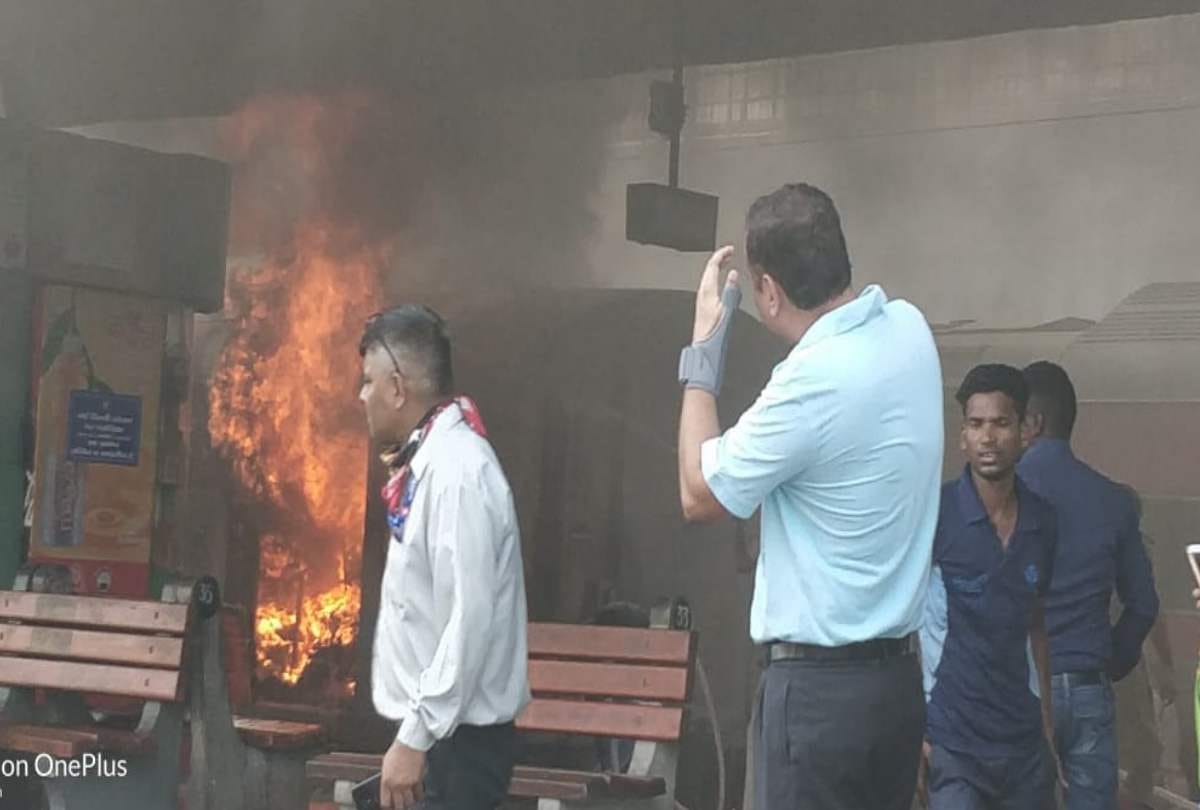 new delhi railway station platform number 8 kerala express engine catches fire fire tenders at spot