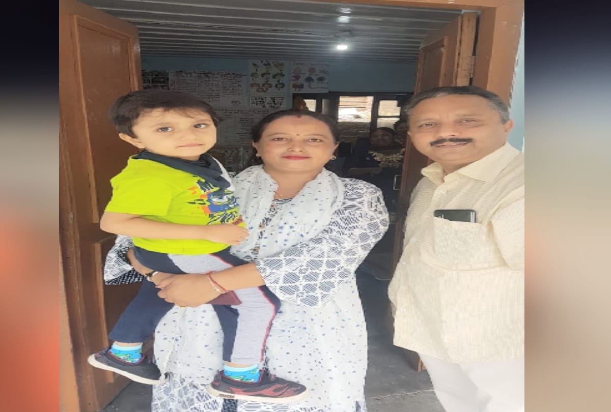 District Health Officer got son admitted in Anganwadi at kullu himachal