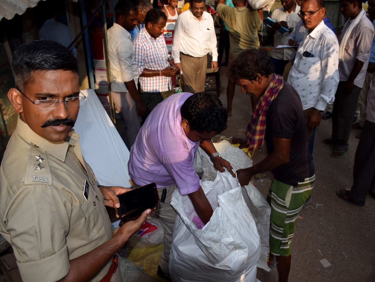Banned polythene seized from sealed godown and shop