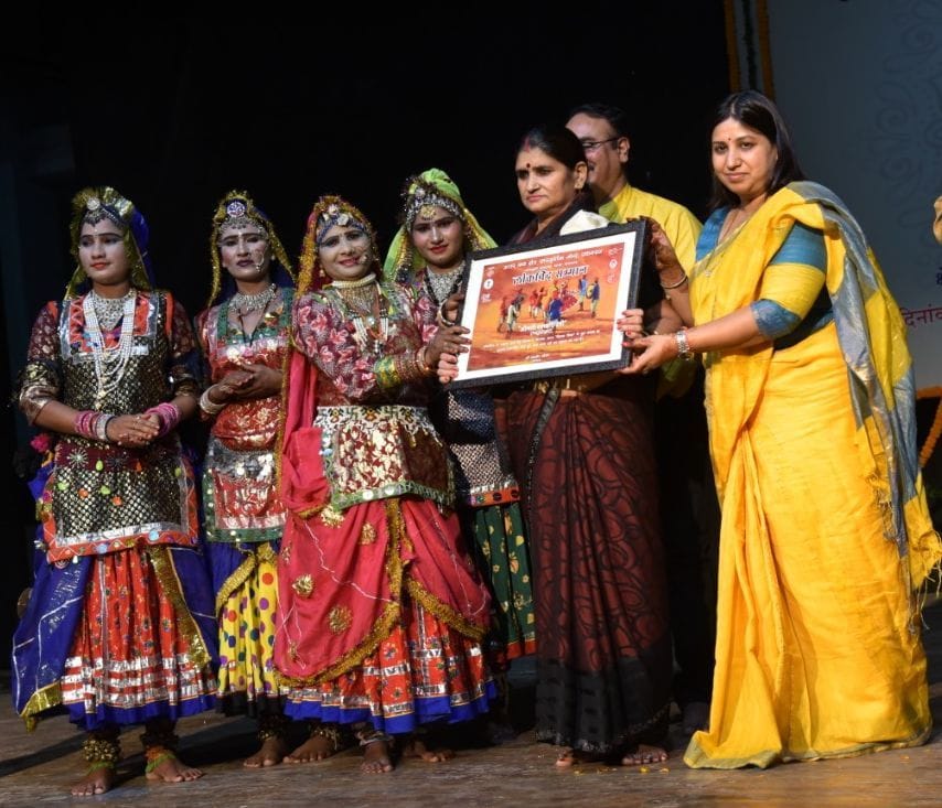 ramwati honored for charkula dance
