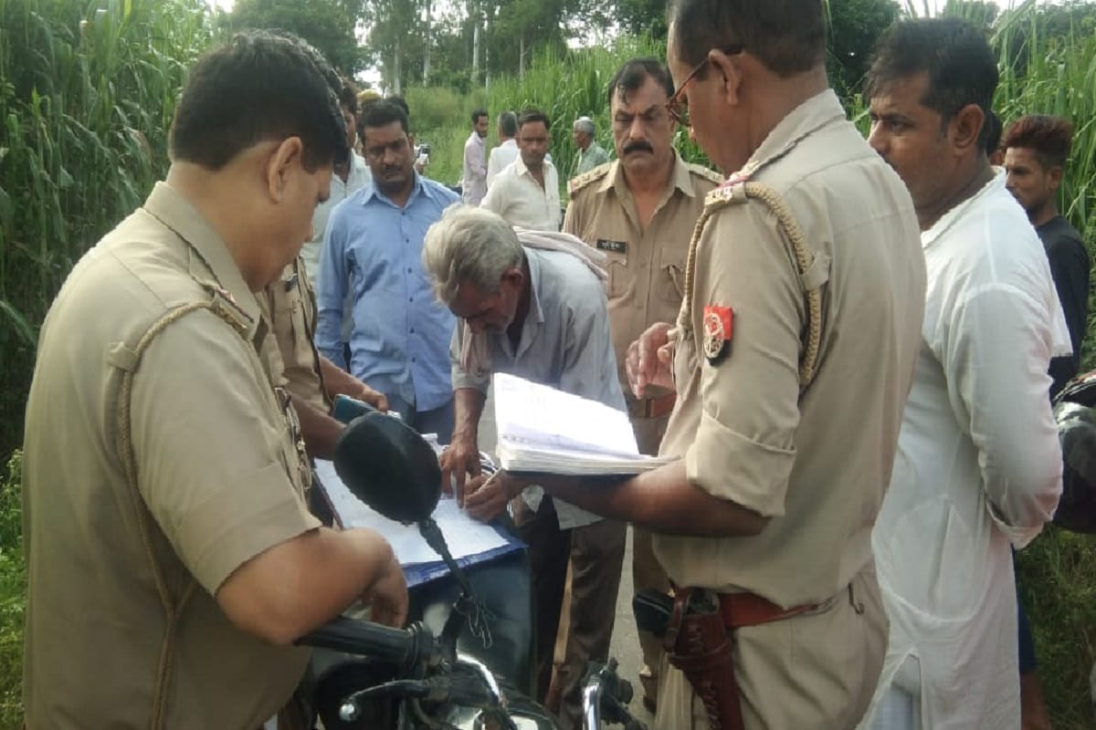 Dead body was throwing after murdered of woman in Muzaffarnagar district of Uttar Pradesh