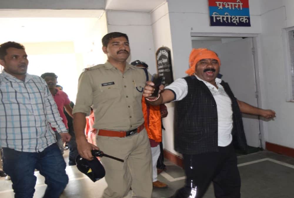 Shiv sena 12 workers Arrested for Animal sacrifice Information in Naina devi temple nainital