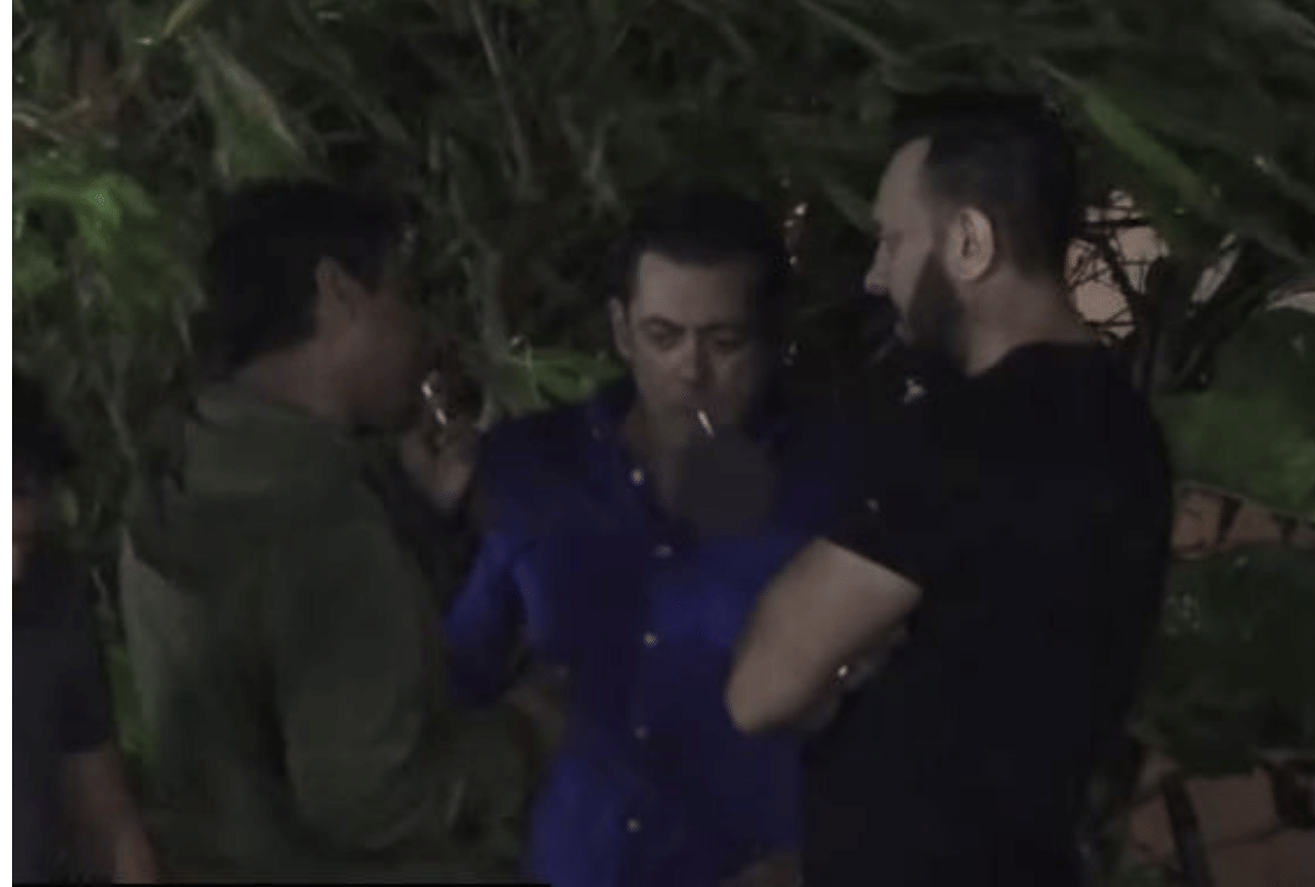 Ganesh Visarjan 2019: Salman Khan smoking in Ganpati Visarjan video gone viral