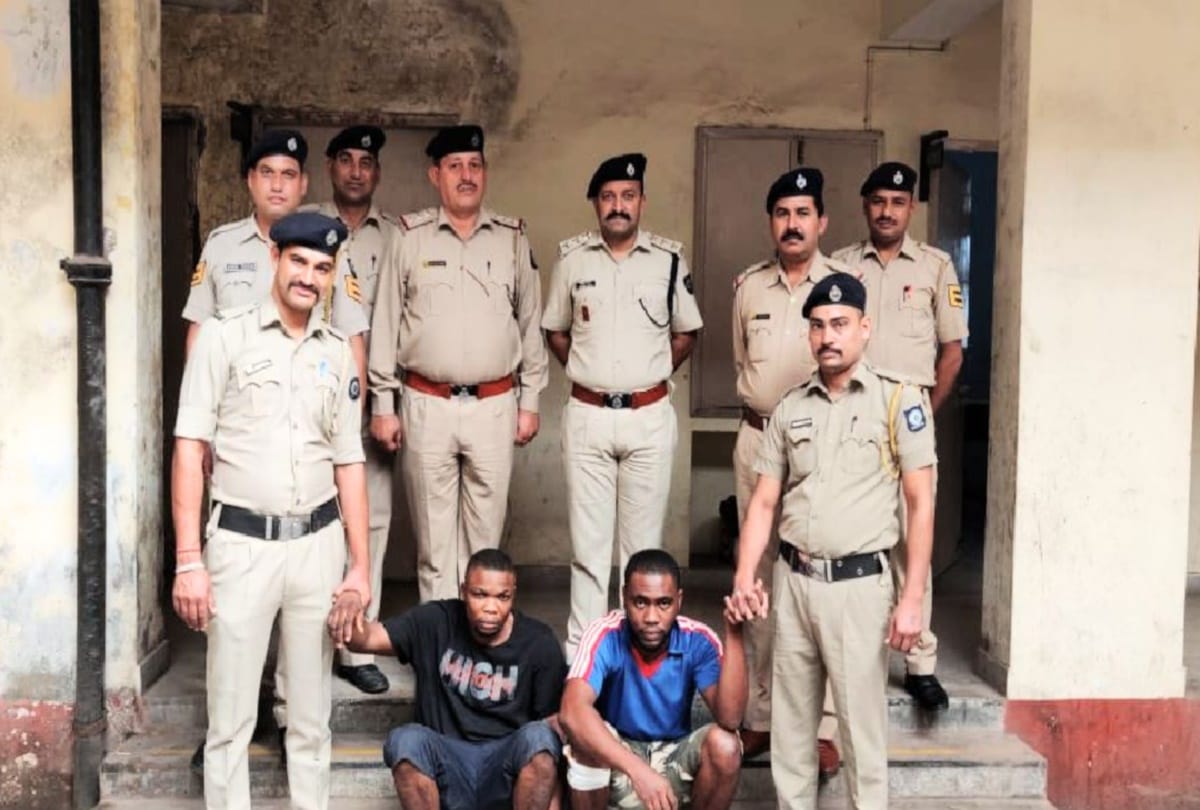 Two Nigerians arrested on charges of smuggling Chitta