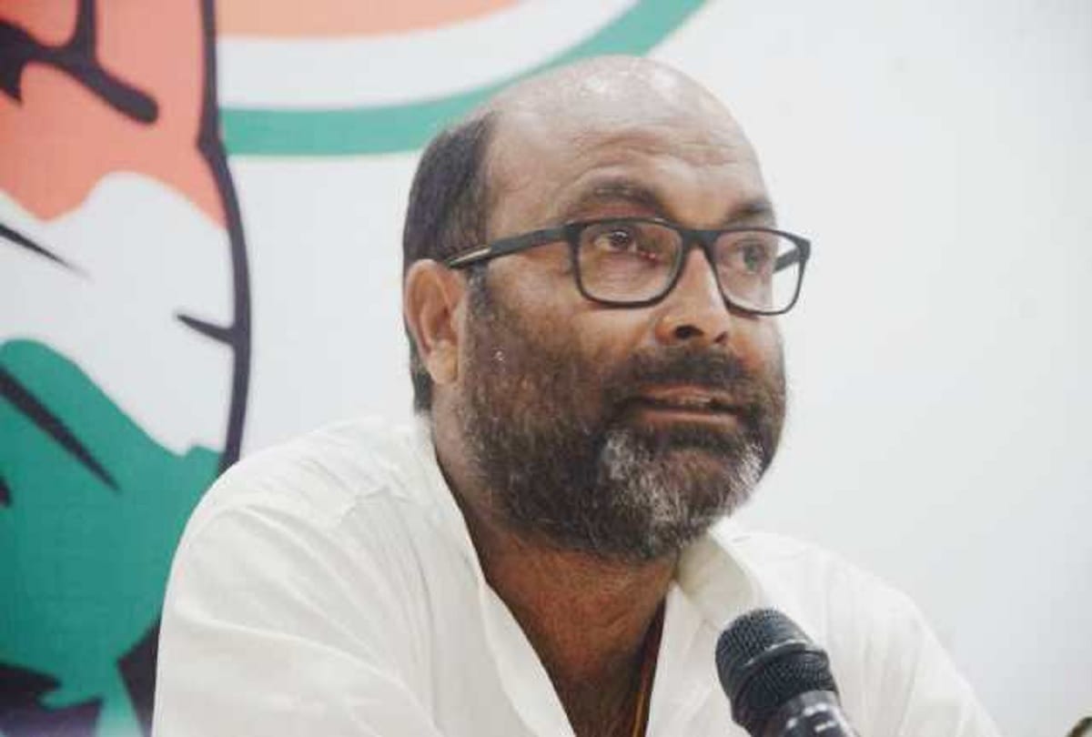 Lucknow Police arrested Congress state president Ajay Kuamar Lallu.