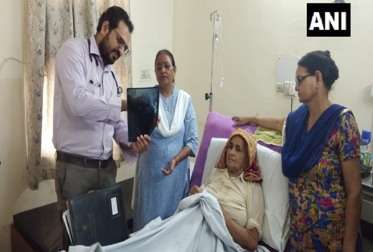 Chandro Tomar admitted at AIIMS after monkeys attacked her, Delhi