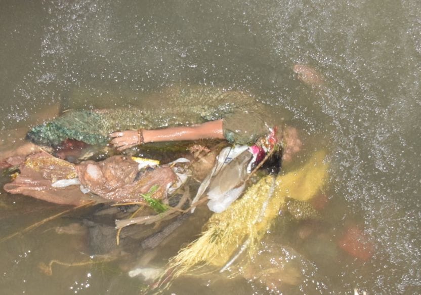 Puran is written on the hand, the body of a woman found in the canal