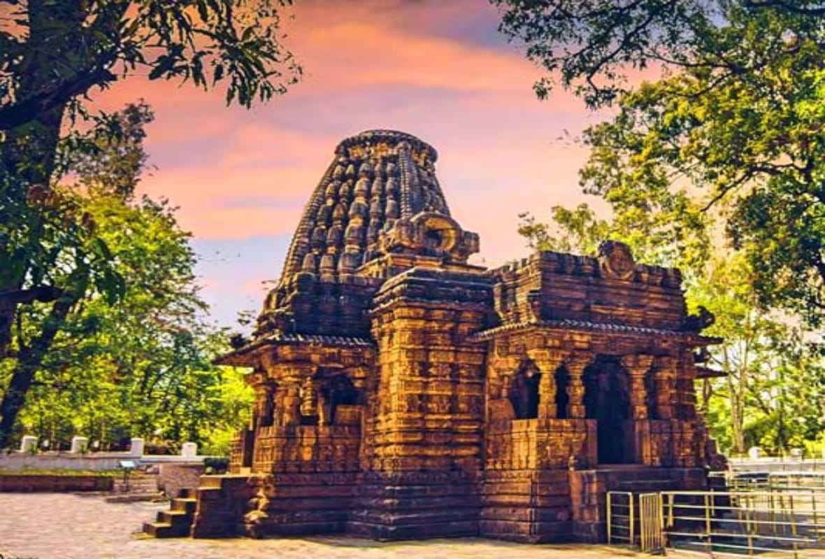 visit bhoramdeo temple chhattisgarh to see incredible history