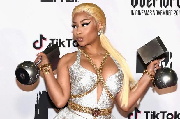 Nicki Minaj apologizes to fans for retirement announcement