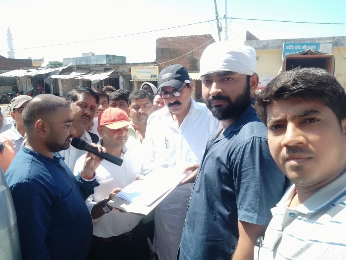 Teachers protest against Prerana App