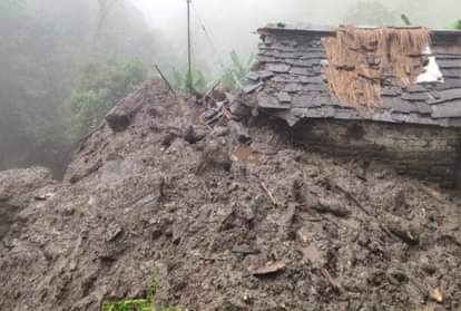 Flood in pithoragarh after Cloudburst danger situation after two days