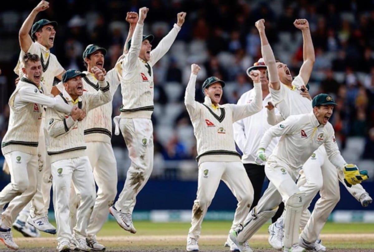 david warner used strapping on hand to tamper with ball: Alastair Cook 