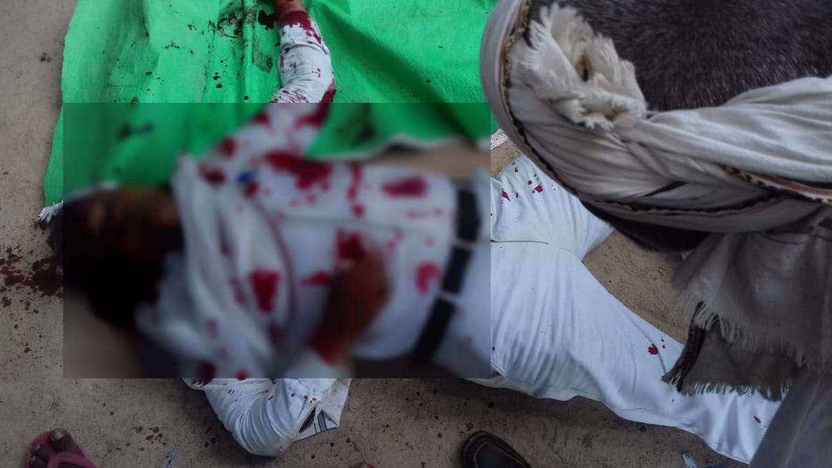 bike rider criminal villager pradhan gun shot died in asalpur mau