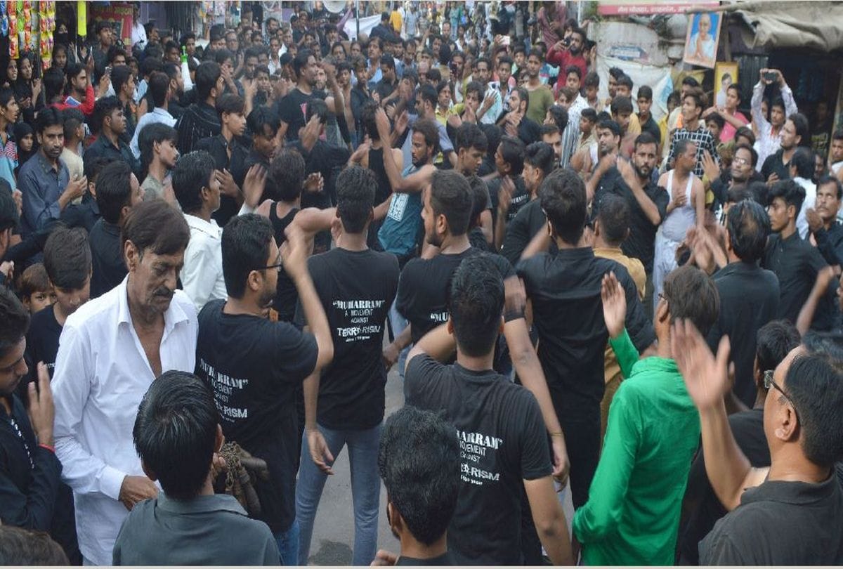 Muharram Historical Pholon ka Tazia Procession In Agra