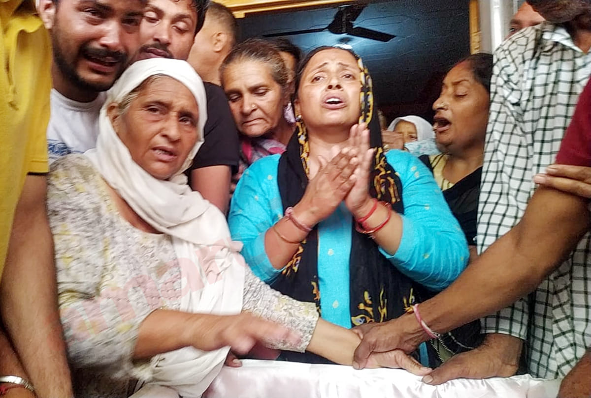 soldier martyred in Dras sector, soldier was Naushara resident